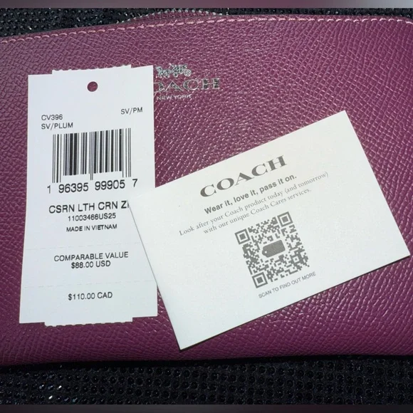 Coach Magenta Leather Zip Wristlet Clutch NWT - Picture 4 of 9